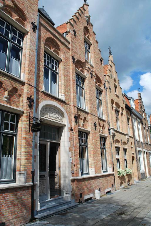 B&B Charming Brugge ภายนอก รูปภาพ